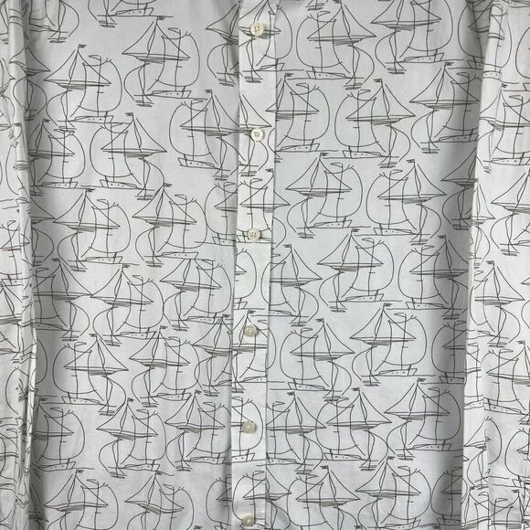 UNTUCKit Mens Slim Fit Button Down Shirt Large Sailboat Ship Casual - Picture 3 of 7